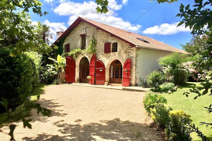 Location de vacances pour 4 personnes, avec jardin à Sames