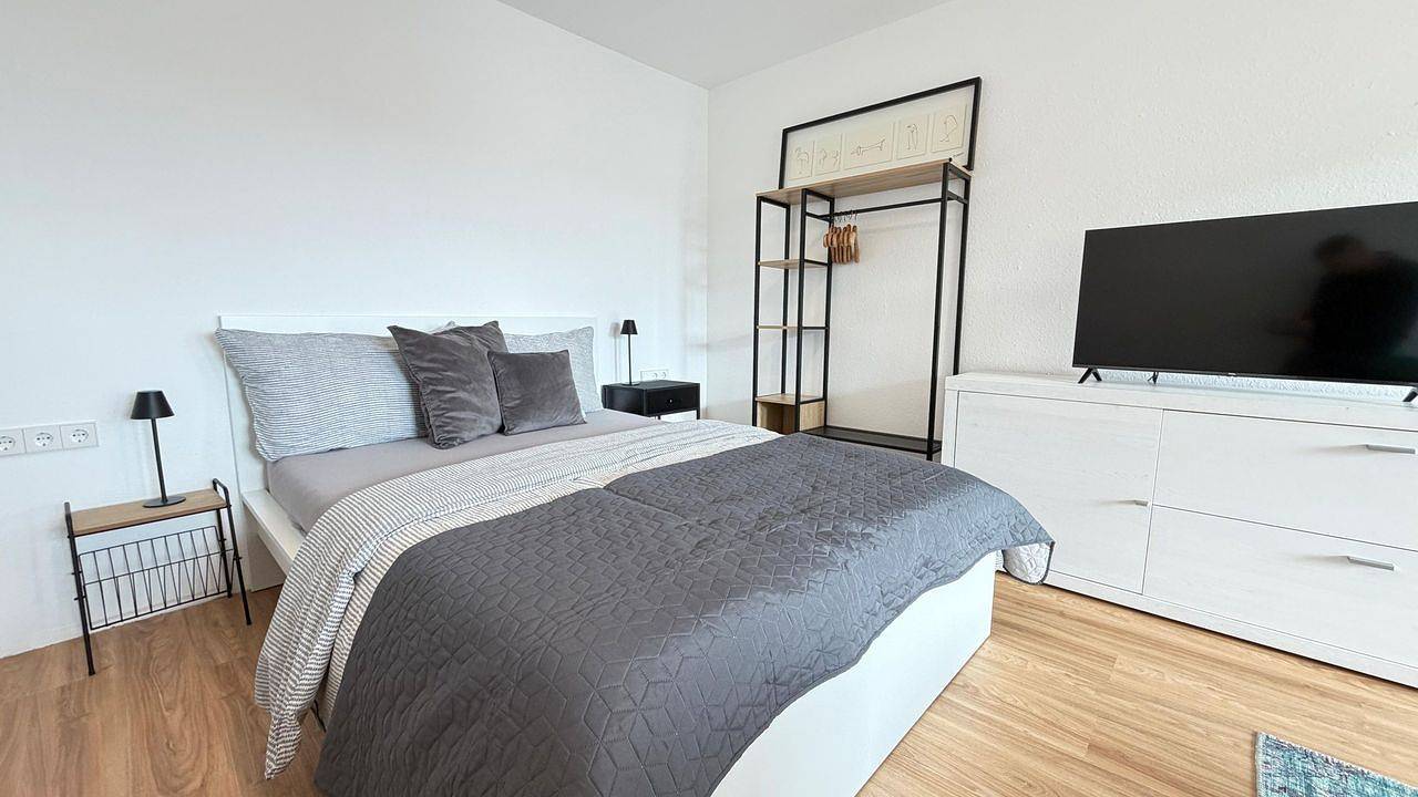 Ganze Ferienwohnung, Ferienwohnung für 2 Personen (30 m²) in Friedrichshafen in Friedrichshafen, Region Bodensee-Oberschwaben