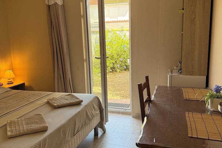 Chambre d’hôte pour 2 personnes à Canet-en-Roussillon - 4