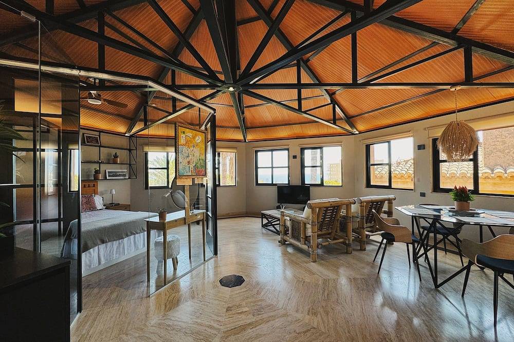 Villa singular Antiguo estudio Arquitectura in Dehesa de Campoamor, Orihuela
