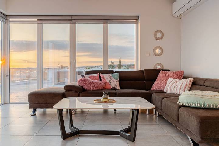 Gîte pour 6 personnes, avec balcon/terrasse et jacuzzi, animaux acceptés à Limassol - 3