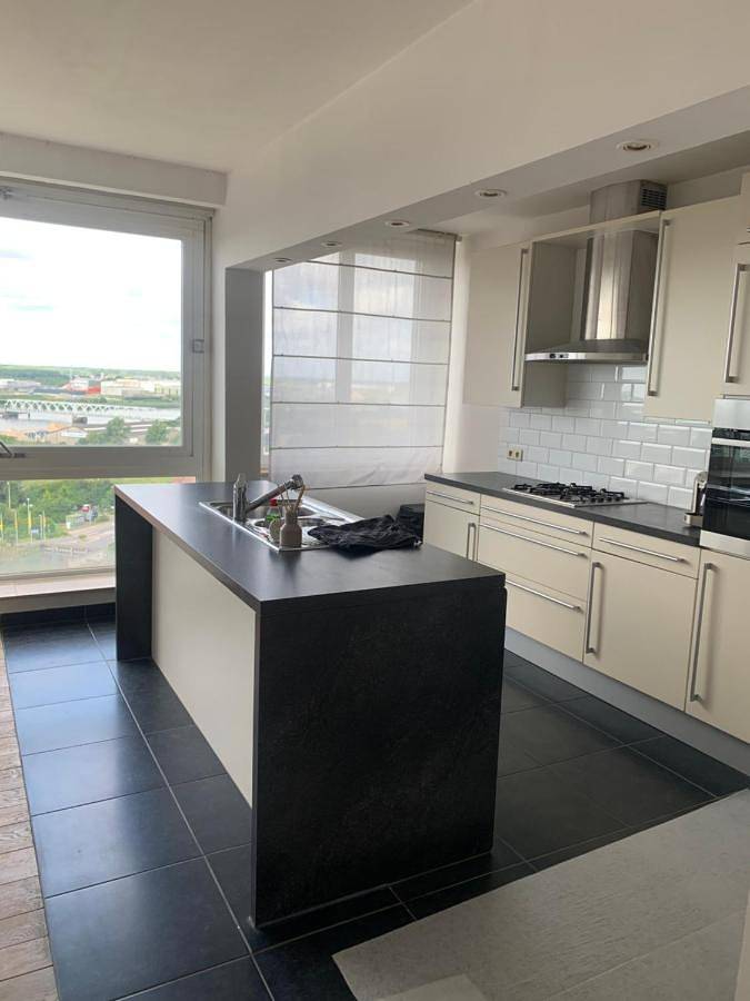 Gîte pour 4 personnes, avec vue à Boom - 2