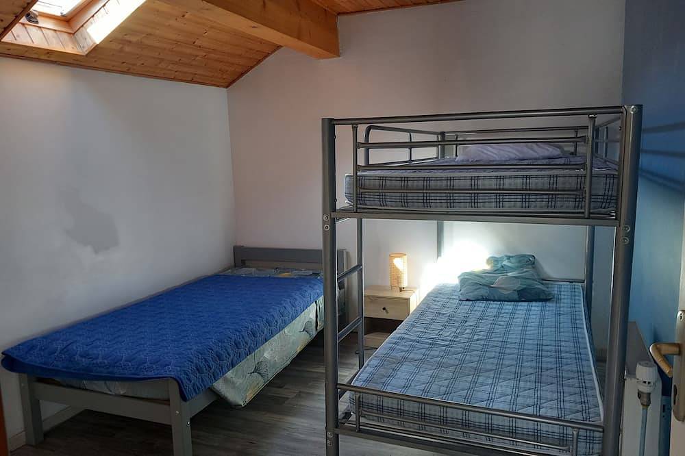 3 bedroom private vacation home in meussia in Meussia, Parc naturel régional du Haut-Jura
