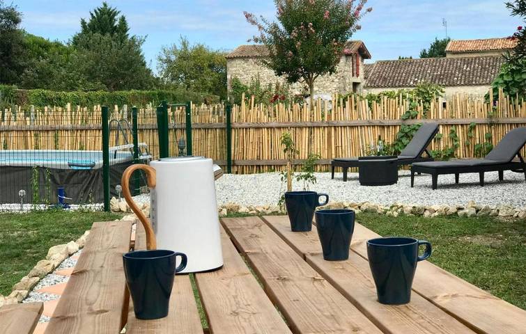 Location de vacances pour 6 personnes, avec piscine à Saint-Antoine-de-Breuilh