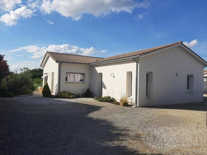 Appartement de vacances pour 4 personnes, avec jardin et vue