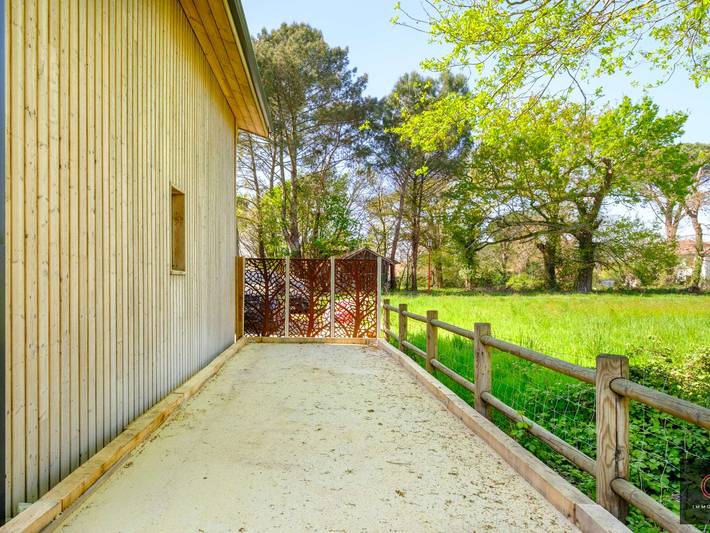 Gîte pour 6 personnes, avec jacuzzi ainsi que jardin et terrasse à Gastes - 4