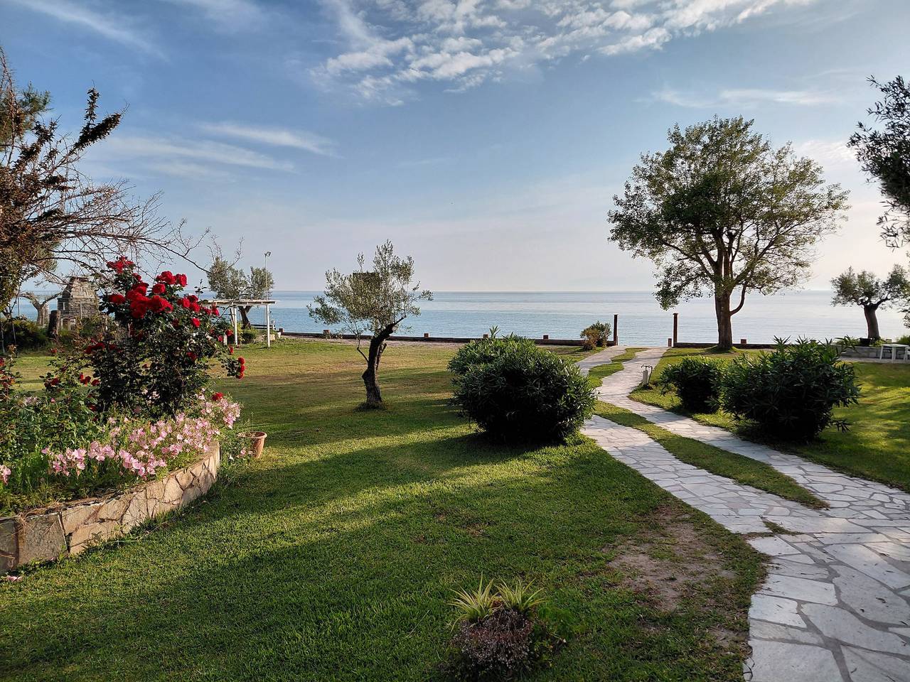 Ganze Wohnung, Apartment „Marina's Houses By The Sea – Apt 5“ mit Meerblick, Wlan und Klimaanlage in Skala Fourkas, Kassandra