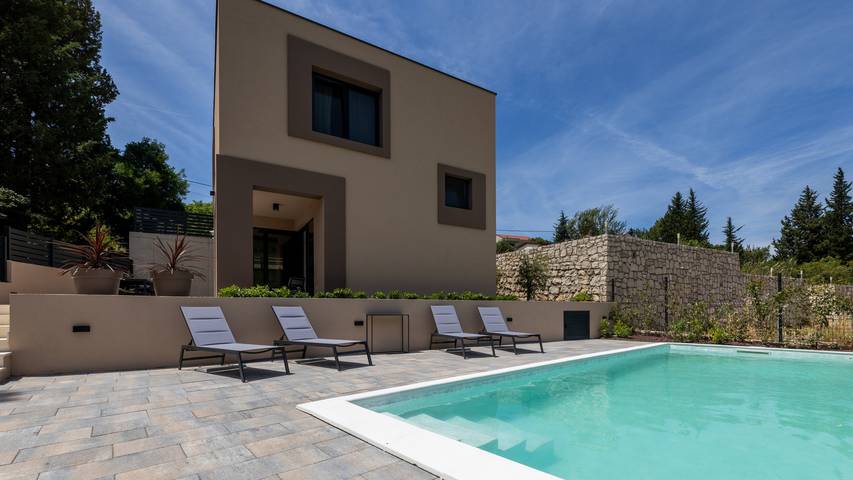 Villa für 6 Personen, mit Garten und Whirlpool - 1