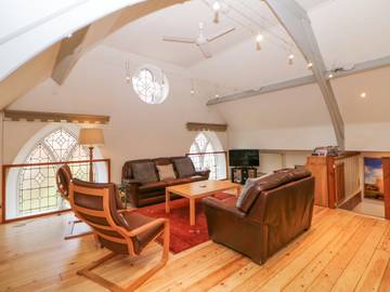 Log Cabin for 6 People in Birchover, Peak District, Photo 3