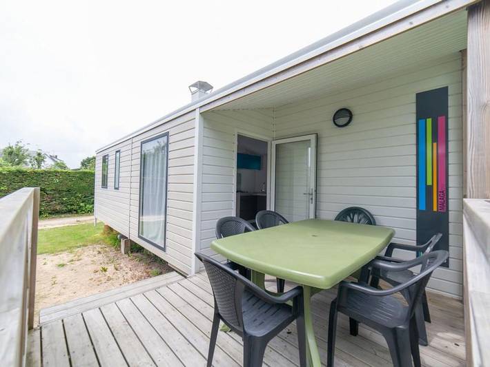 Camping für 6 Personen, mit Terrasse und Pool in Bénodet - 2