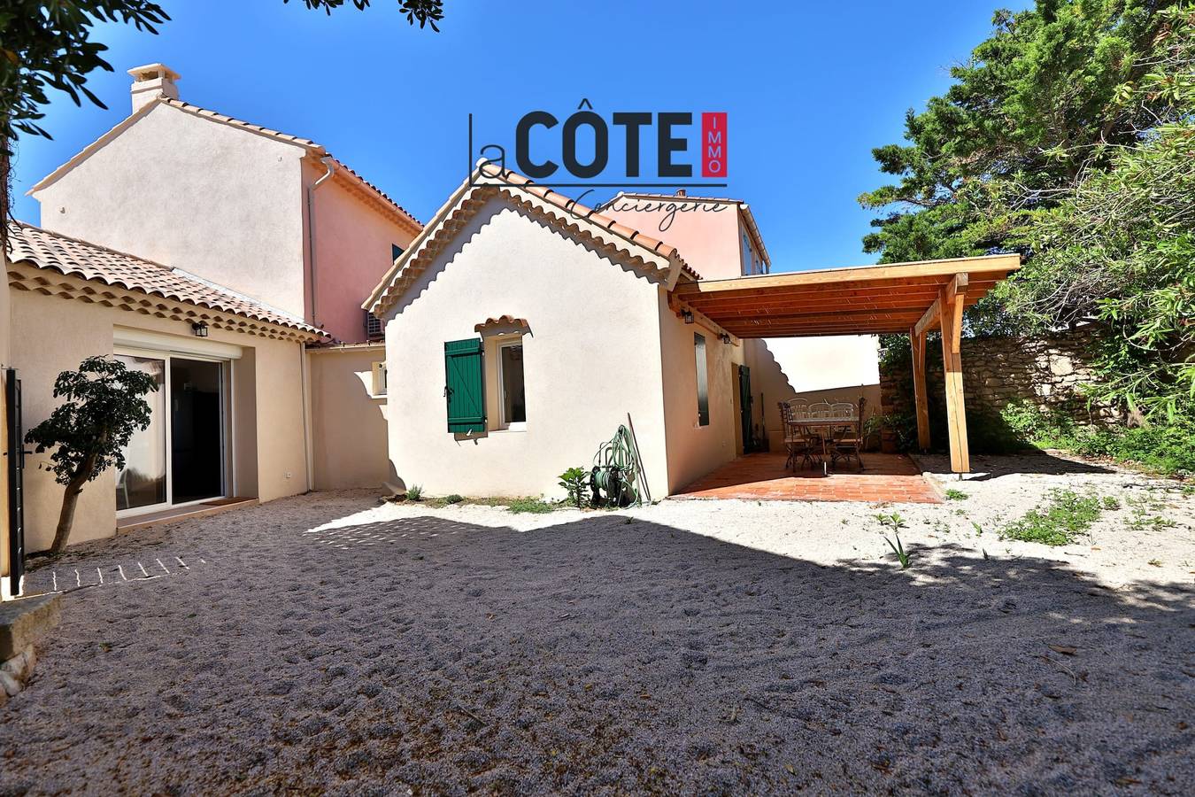 La villa sur le port in Martigues, Costa mediterránea (Francia)