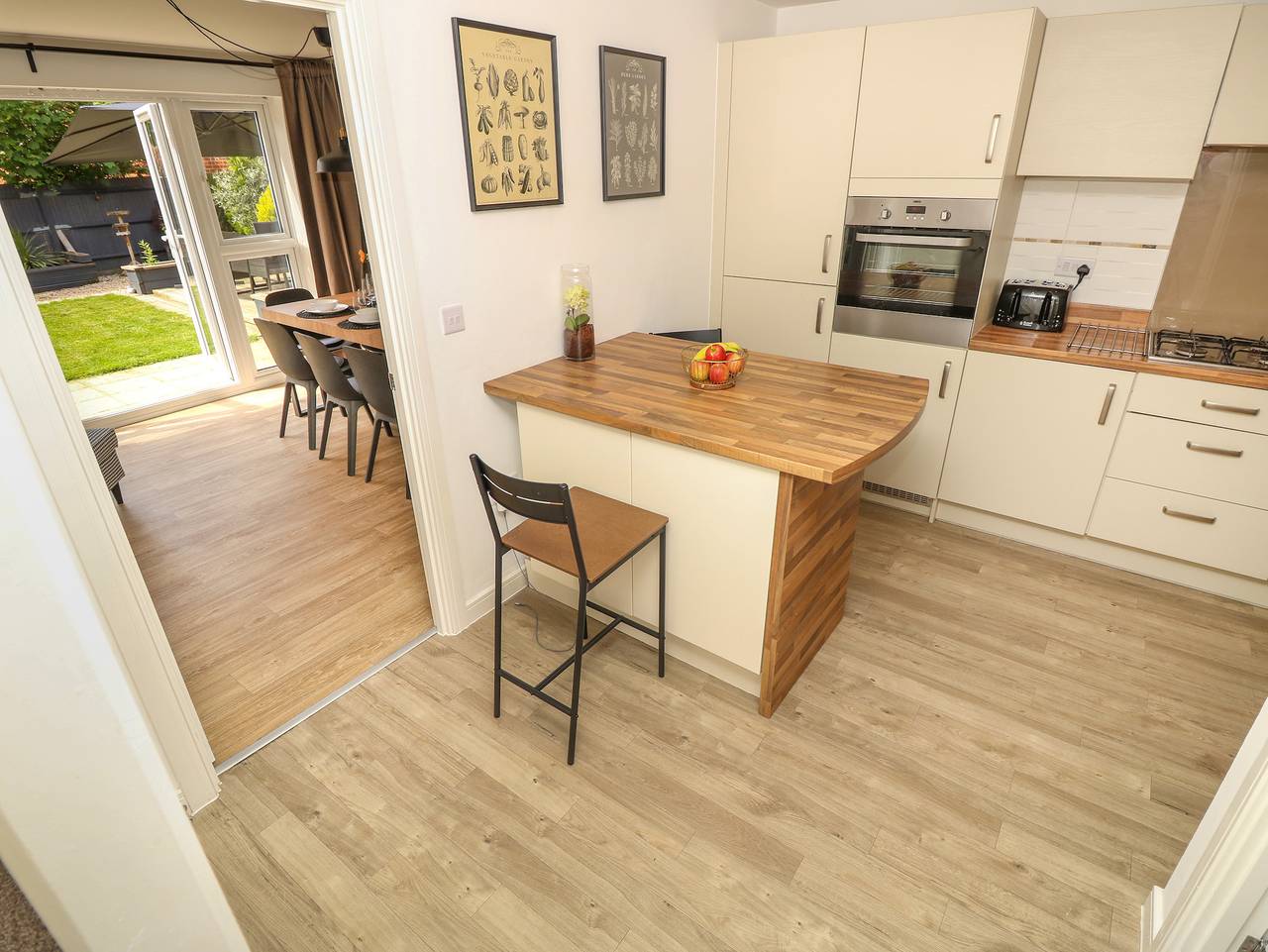 25 St. Benedict Road in Hayling Island, Havant