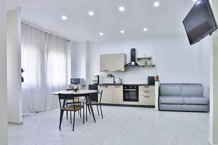 Appartamento intero, Ronkasa Quiet Apartment in Napoli, Napoli e dintorni