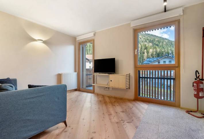 Gîte pour 4 personnes, avec balcon à Carisolo - 3