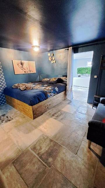 Gîte pour 2 personnes, avec jacuzzi ainsi que terrasse et sauna à Limogne-en-Quercy