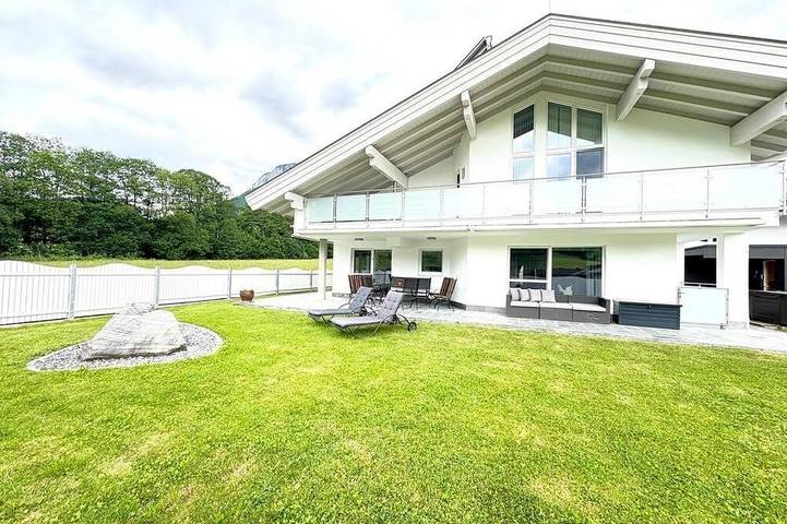 Ferienhaus für 10 Personen, mit Sauna und Garten sowie Balkon