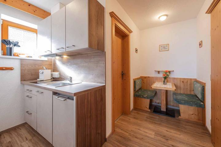 Ferienwohnung für 2 Personen, mit Terrasse und Garten, mit Haustier im Stubaital - 4