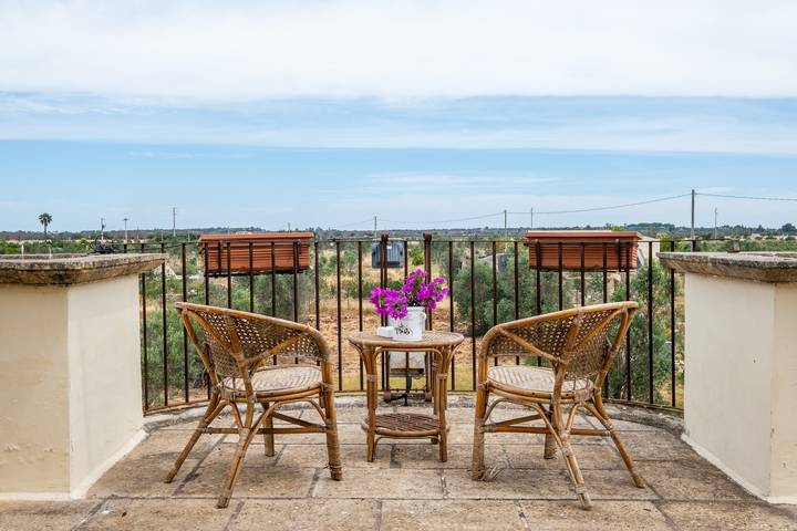 Room 'Residenze Uliveto - Residence 15, Private Terrace and Air Conditioning in Nardò (municipality), Gulf of Taranto