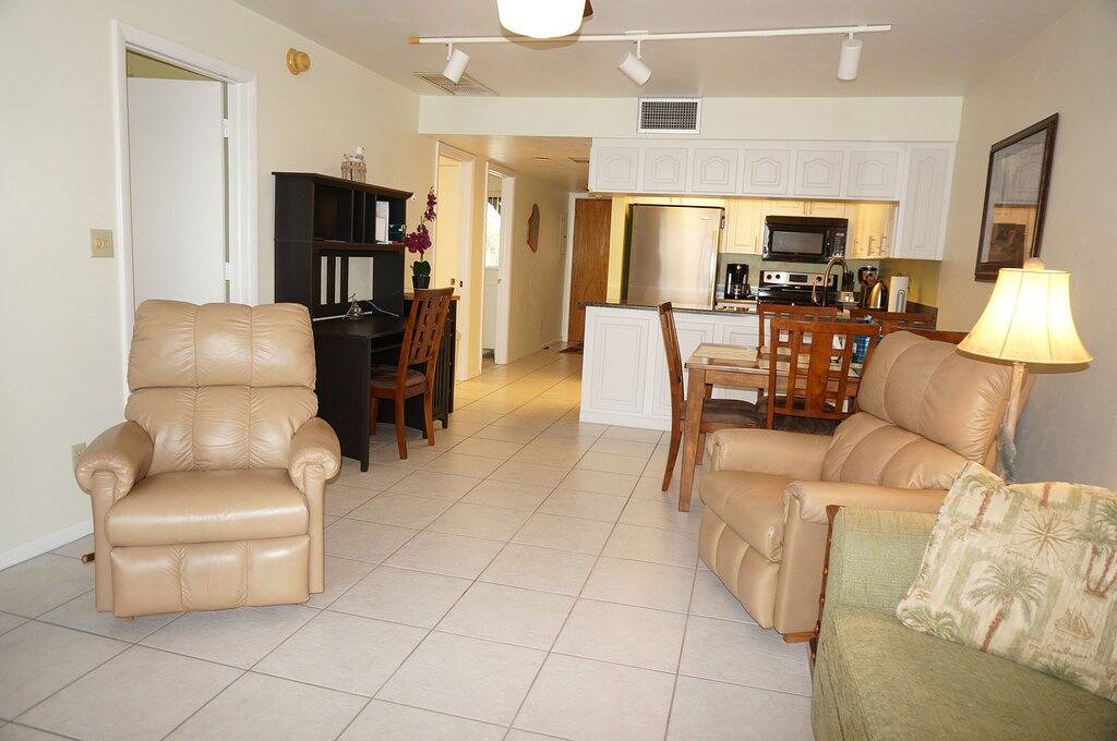Ganze Wohnung, 2 Schlafzimmer Wohnung am Lake Okeechobee Bass und Sun Condominium in Clewiston, Lake Okeechobee