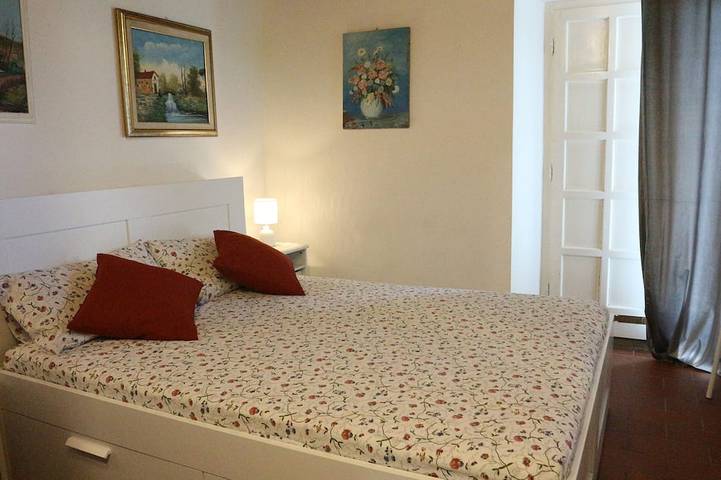 Villa in der Toskana mit priv. Pool, Meerblick und Garten in Pietrasanta, Italienische Riviera