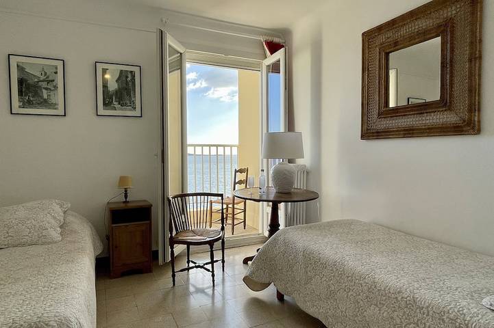 Gîte pour 5 personnes, avec balcon dans Port de Sanary sur Mer - 3