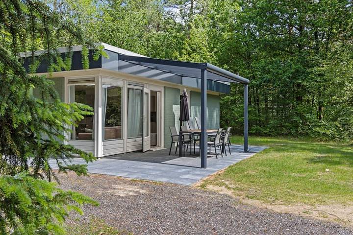 Bungalow für 4 Personen, mit Terrasse und Balkon/Terrasse - 1