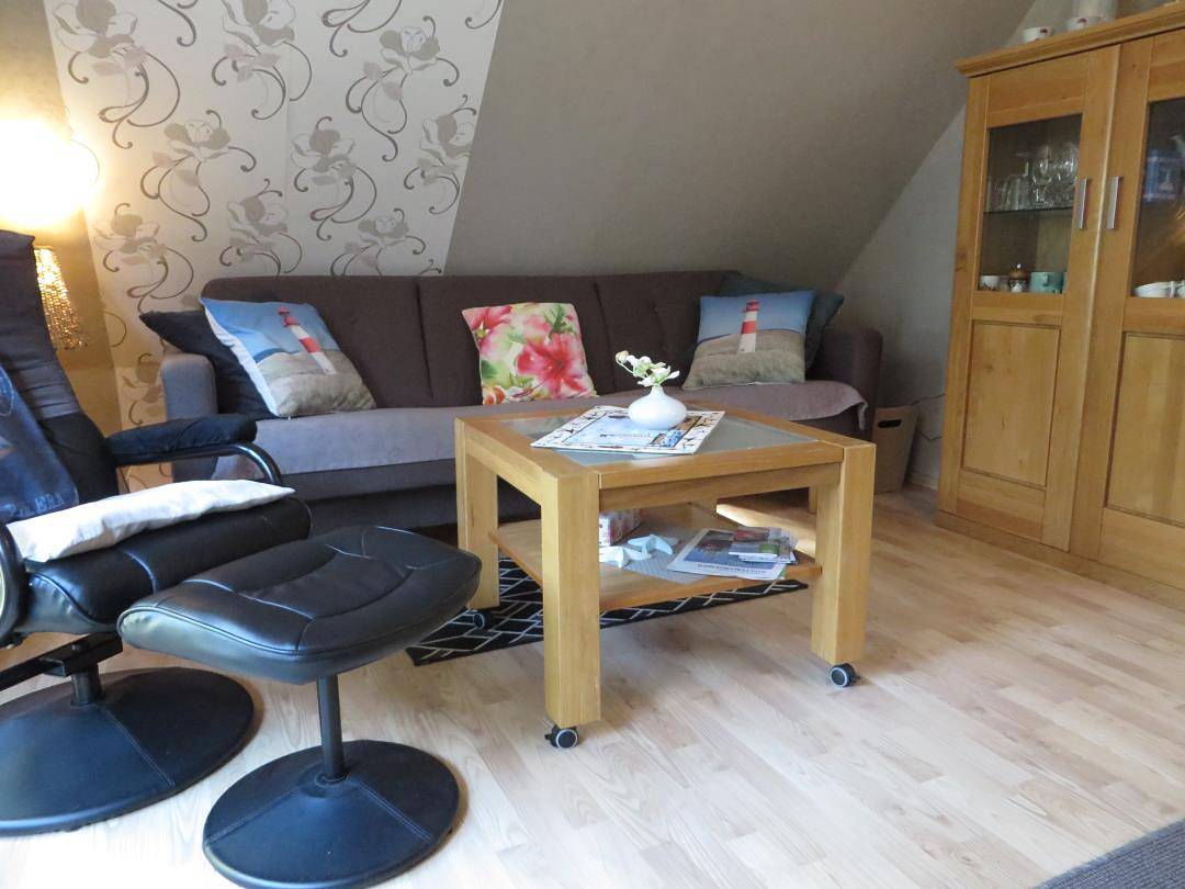 Ganze Wohnung, Neu! Ferienwohnung Sonnenschein Og in Neuschoo, Nordseeküste