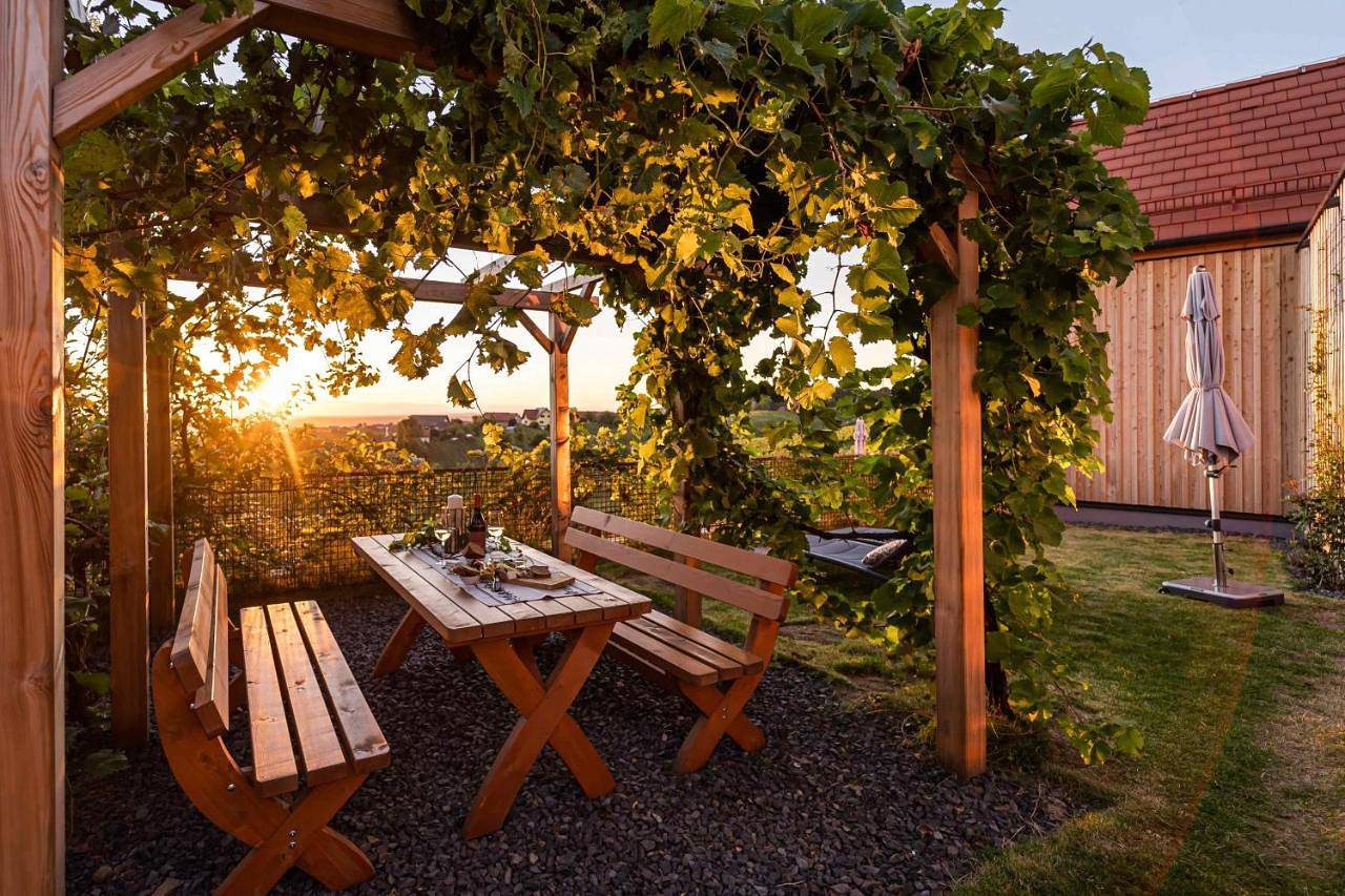 Ganze Wohnung, Weinberg Chalet Klöch in Südoststeiermark, Steirerland