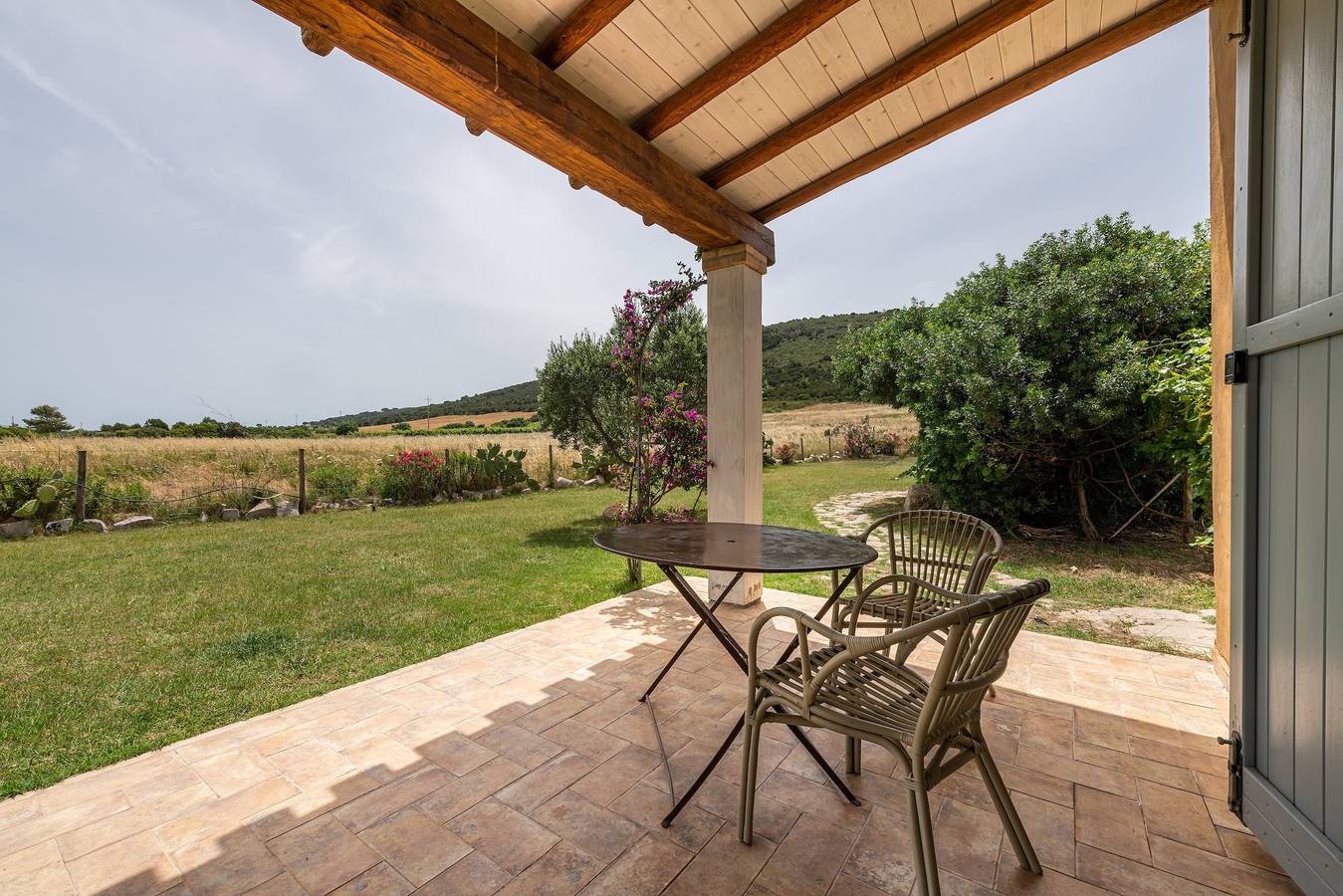 "Villa Le Vigne" cerca del mar con jardín y terraza in Porto Pino, Provincia de Carbonia-Iglesias