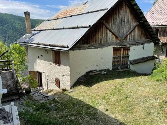 Chalet pour 7 personnes, avec Balcon et Terrasse ainsi que Jardin et Vue dans Queyras