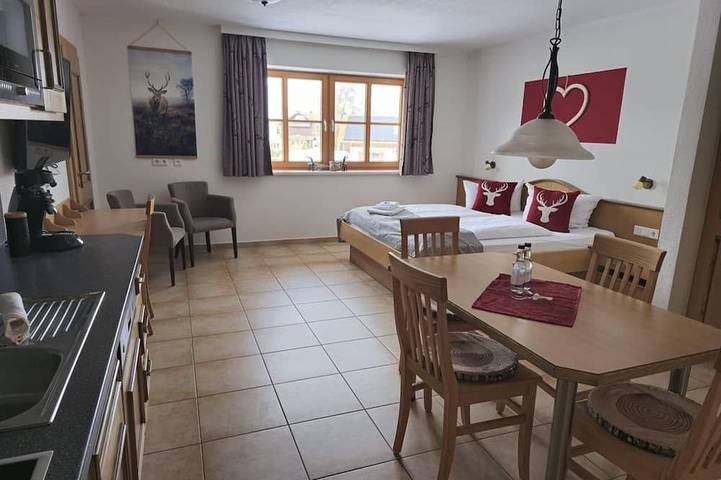 Ferienwohnung für 2 Personen, mit Terrasse und Garten sowie Sauna in Rieden - 3