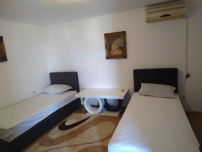 Appartement de vacances pour 2 personnes, avec jardin et vue