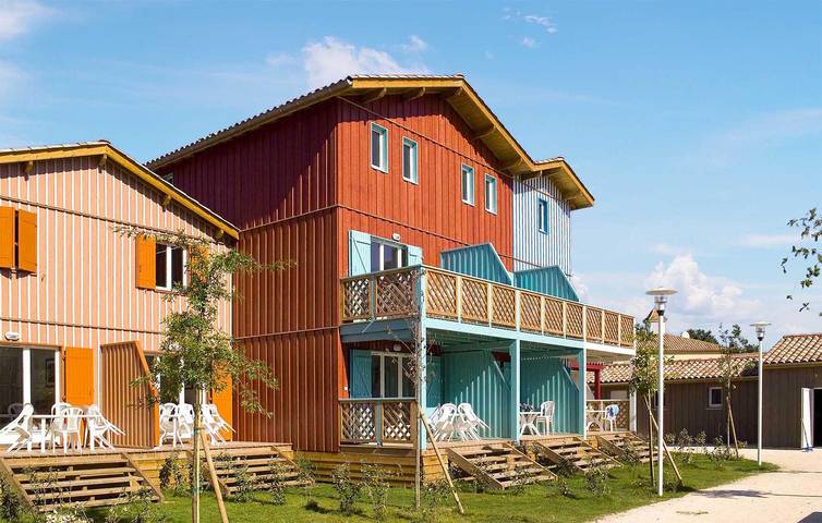 Gîte pour 6 personnes, avec terrasse et piscine à Le Teich - 3