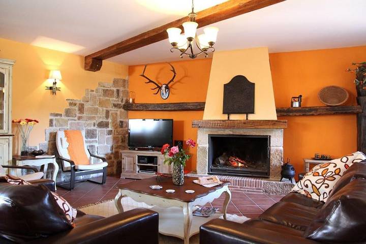 Casa rural para 8 personas, con jardín y vistas, Se admiten mascotas en Sotillo del Rincón - 4