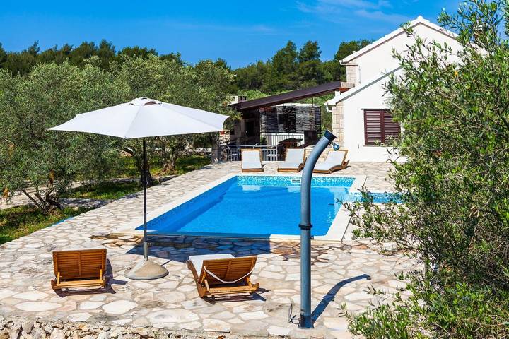 Villa für 6 Personen, mit Pool und Garten, mit Haustier auf Korcula