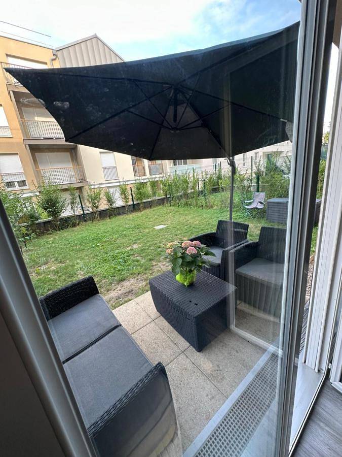 Appartement entier, Appartement avec jardin cosy près de Paris in Villeneuve-le-Roi, Val-de-Marne