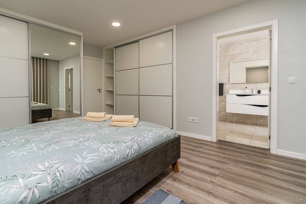 Casa Barros Serra, 3 Bedroom Holiday Home for all the Family in Calheta in Estreito da Calheta, Madeira