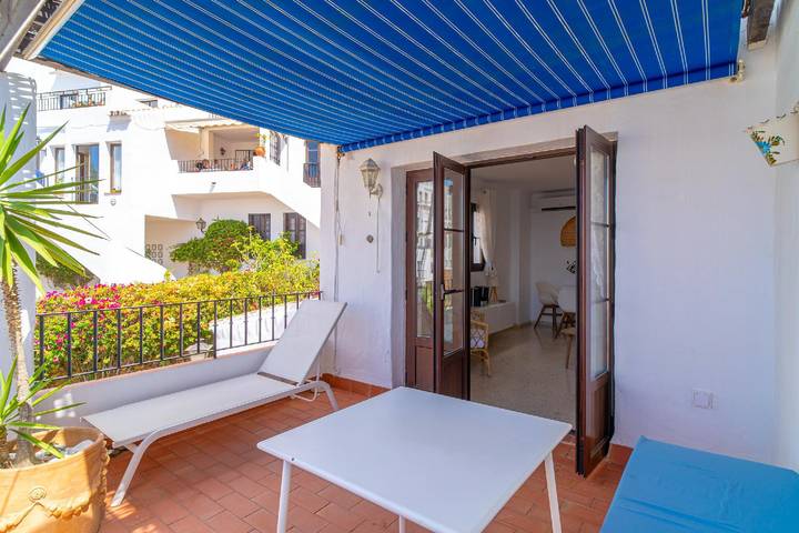 Ferienwohnung für 2 Personen, mit Terrasse und Seeblick in Nerja - 4