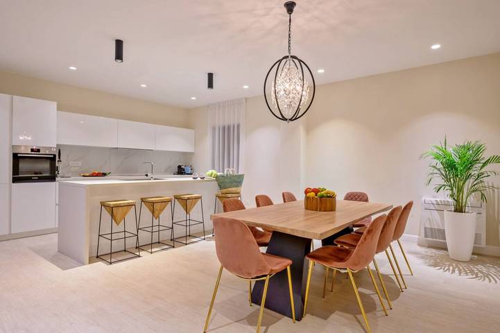 Villa pour 8 personnes, avec balcon dans Šolta - 3