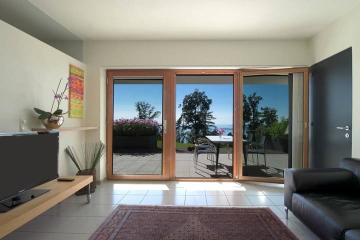 Ferienwohnung für 3 Personen, mit Seeblick und Garten sowie Ausblick in Lochau - 2