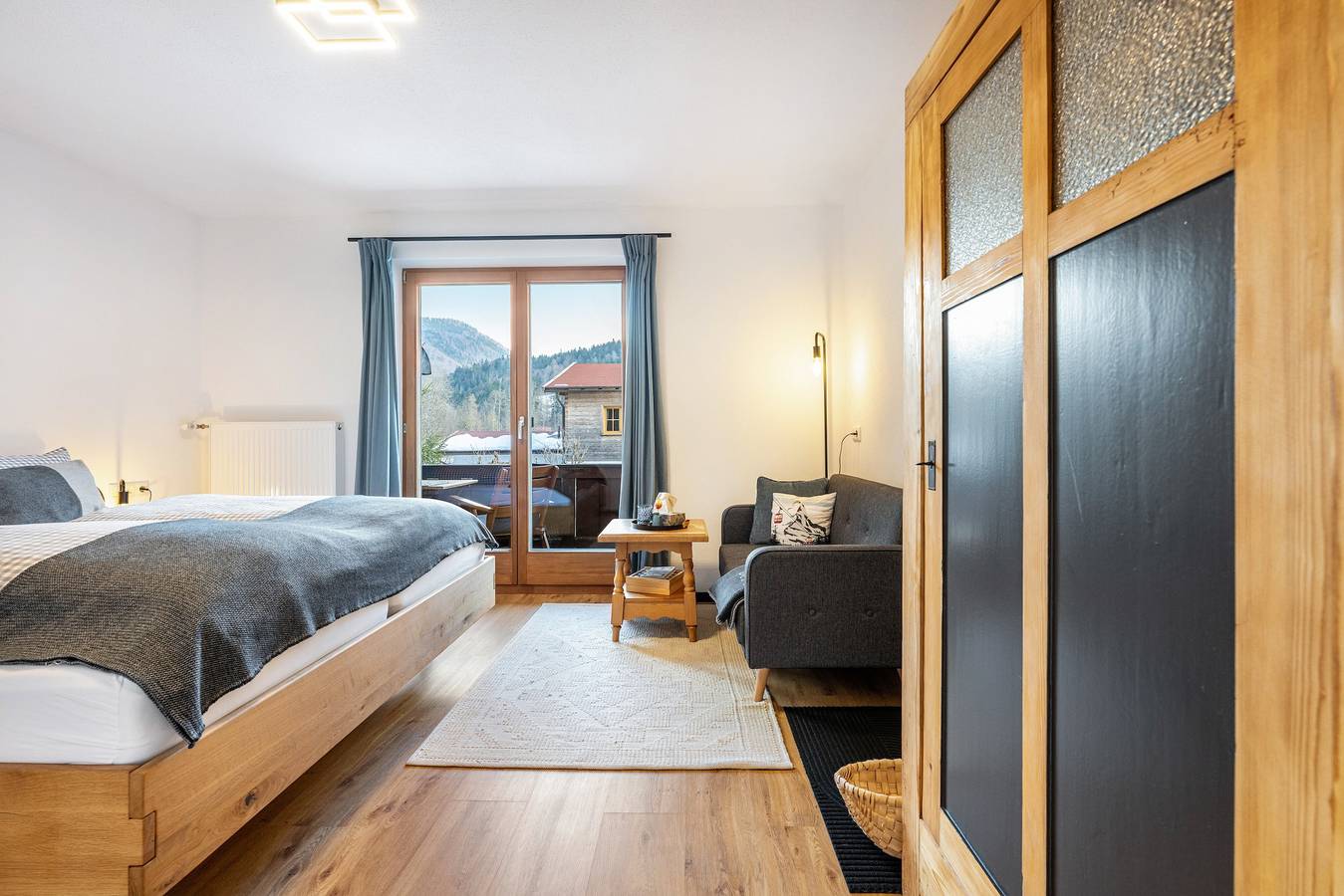 Ganze Wohnung, Apartment 'Fewo Am Steinbach - Lofer' mit Bergblick, Balkon und Wlan in Reit im Winkl, Bayerische Alpen