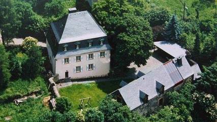 Ferienhaus für 10 Personen, mit Terrasse und Garten, kinderfreundlich im Ahrtal