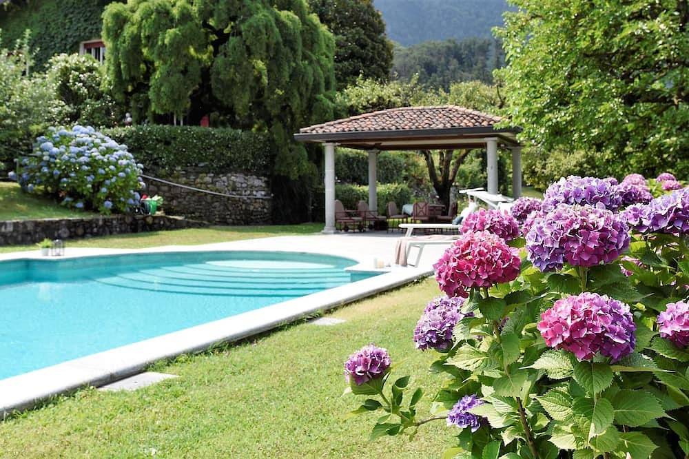 Villa für 13 Personen in Castelveccana, Lago Maggiore (Lombardei)
