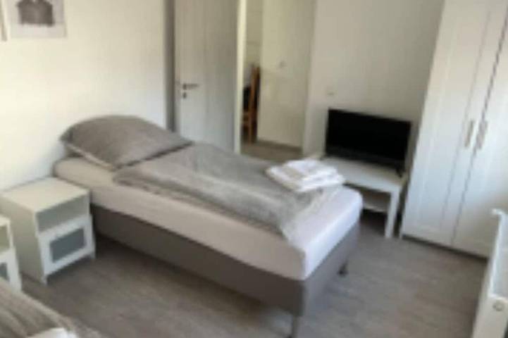 Ganze Wohnung, Wohnung für 4 Personen in 46047 Oberhausen,Wehrstraße 33 Nähe Centro und Bahnhof in Oberhausen, Ruhrgebiet