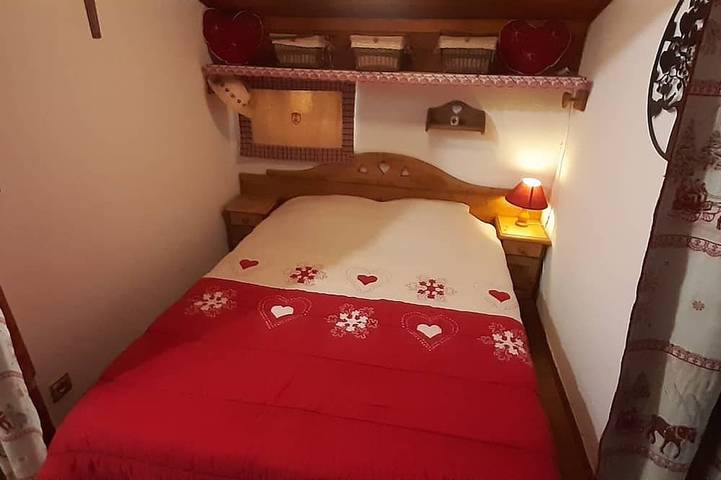Appartement entier, Apt 4 pers à Praz sur Arly, plein sud, avec vue sur les pistes, près du centre in Praz-sur-Arly, Pays du Mont-Blanc