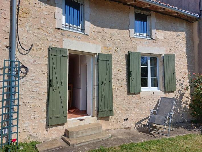 Location de vacances pour 5 personnes, avec Terrasse et Vue à Marnay