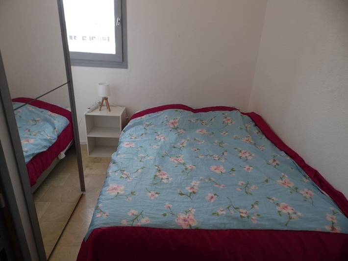 Apartamento entero, Apartamento de 2 piezas a 200m de la playa con logia, estacionamiento privado y mascotas bienvenidas in Marseillan-Plage, Marseillan