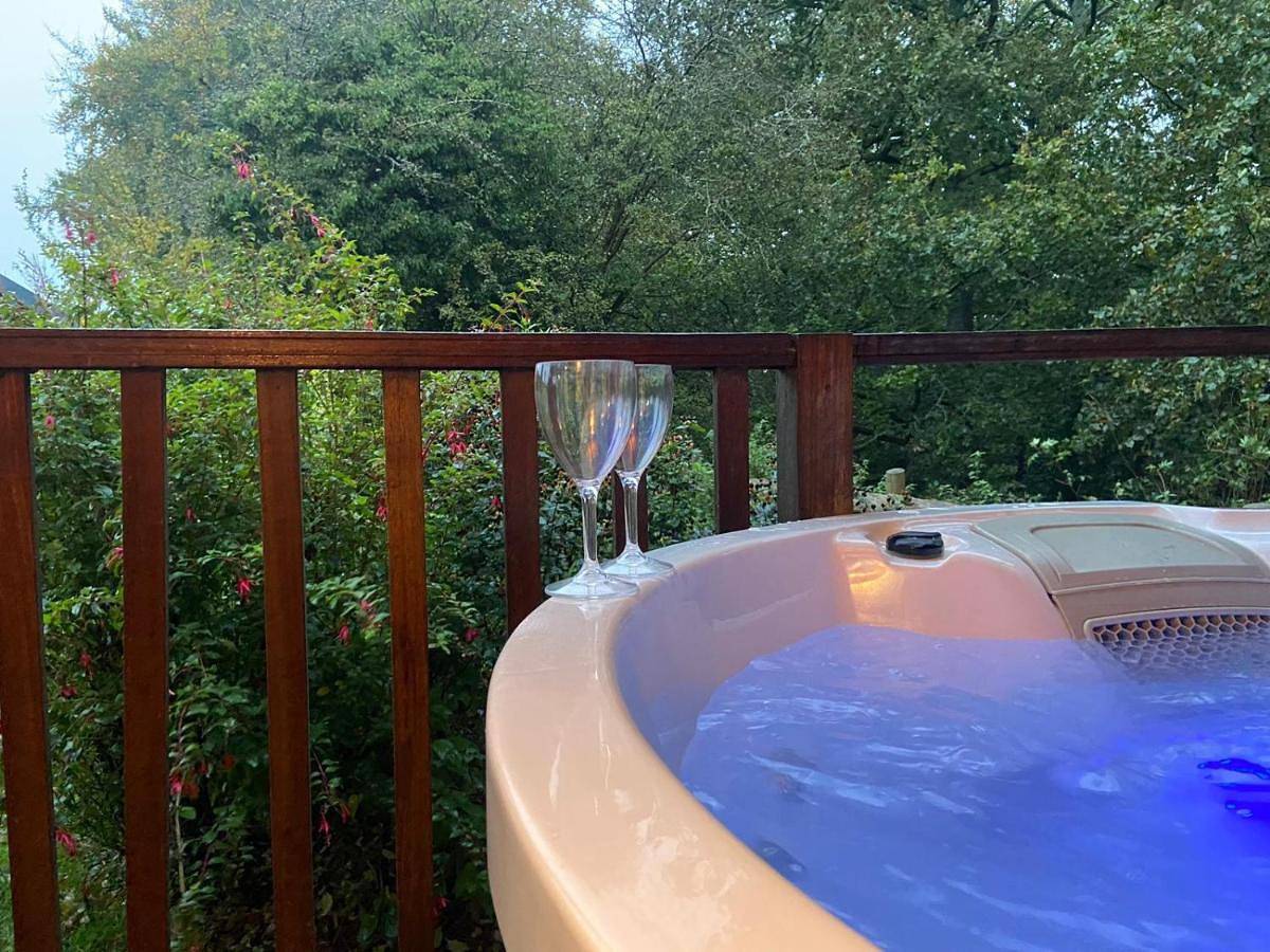 Cherry Tree Glamping in Stroud, Gloucestershire