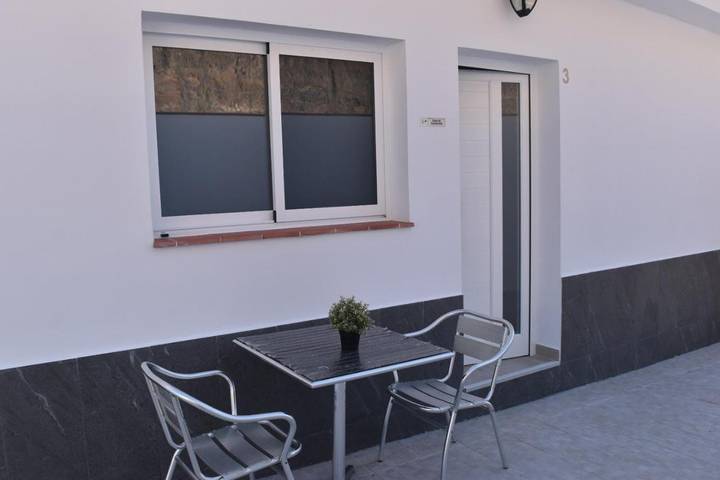 Casa rural para 4 personas, con jardín - 1