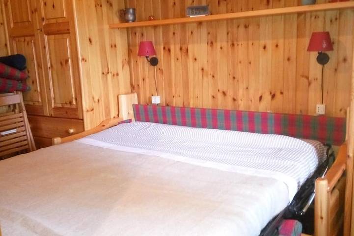 Gîte pour 4 personnes, avec jardin à Ayas - 2